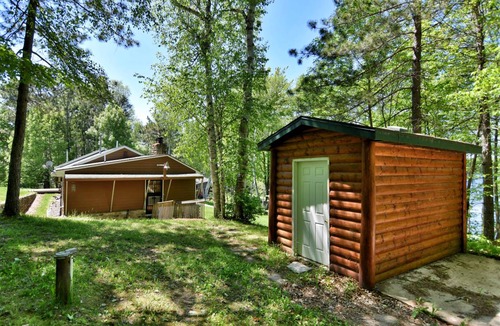 Hayward Cabin | 158 m² Cabin ∙ 4 bedrooms ∙ 12 guests