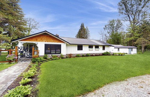 Isle La Motte House | 162 m² House ∙ 3 bedrooms ∙ 10 guests