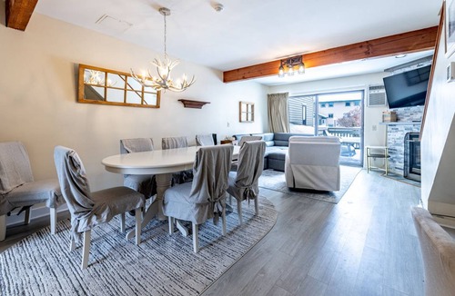 Jeffersonville Resort | 167 m² Resort ∙ 4 bedrooms ∙ 8 guests