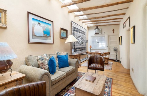 Historic Eastside House | 177 m² House ∙ 3 bedrooms ∙ 6 guests