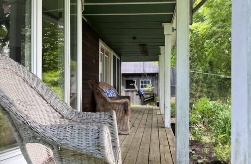 Wolcott House | 18 Acre Vermont Farm With Mountain View Near Stowe