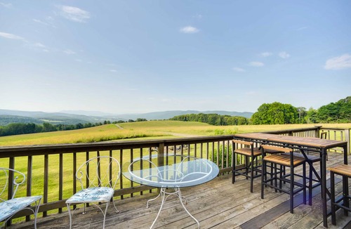 North Pownal House | 185 m² House ∙ 2 bedrooms ∙ 6 guests