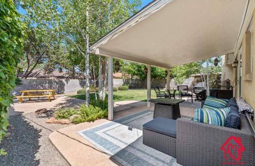 Northeast Heights House | 189 m² House ∙ 4 bedrooms ∙ 10 guests