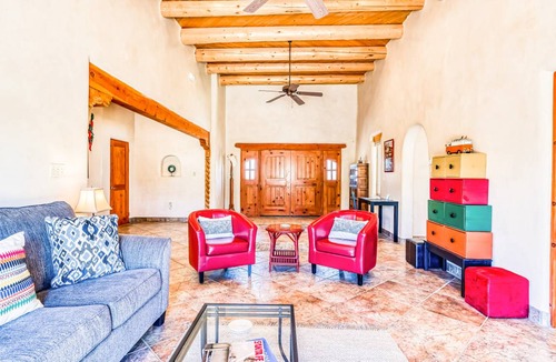 Arroyo Seco House | 195 m² House ∙ 3 bedrooms ∙ 6 guests