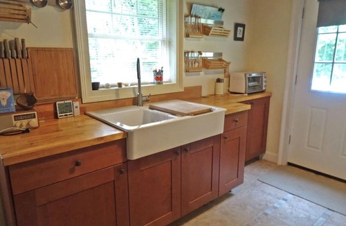 Athens Cabin | 2-3 MONTH Vermont Small Cabin Getaway!