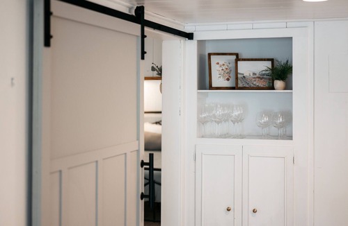 Cedar Cottage | 2 Cozy Waterfront Cottages on Lime Lake