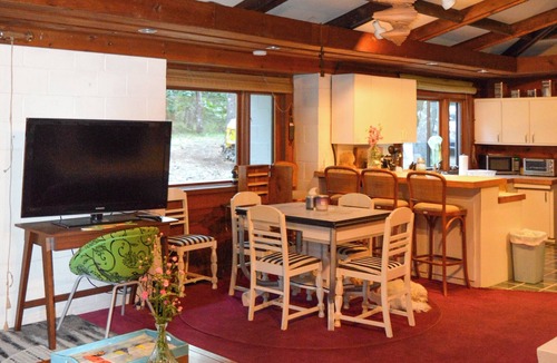 Truro House | 2 Mi to Beaches: Cape Cod Cottage w/Fire Pit