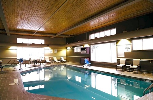 Superior Hotel | 2-Star Hotel ∙ Holiday Inn Express & Suites Superior, an IHG Hotel