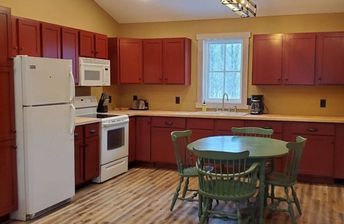 Pine City House | 2 Tiny cabins on the River for the whole family