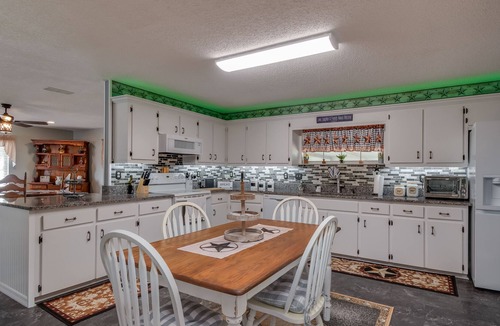 Citra Apartment | 20 Minuts From World Equestrain Center Ocala