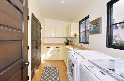 Historic Eastside House | 2016 Heritage Award Home in dwtn. Santa Fe, Soaking tub, Outdoor deck for dining