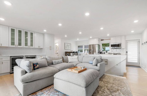 Navarre House | 214 m² House ∙ 3 bedrooms ∙ 8 guests