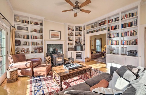 Montgomery Center House | 222 m² House ∙ 4 bedrooms ∙ 9 guests