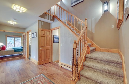 North Troy Apartment | 232 m² Apartment ∙ 4 bedrooms ∙ 8 guests