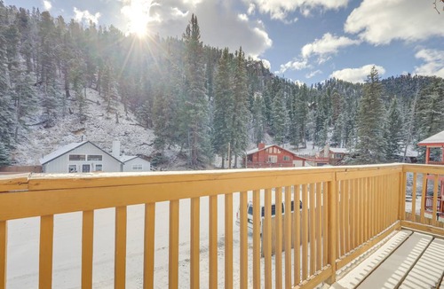 Red River House | 232 m² House ∙ 4 bedrooms ∙ 11 guests
