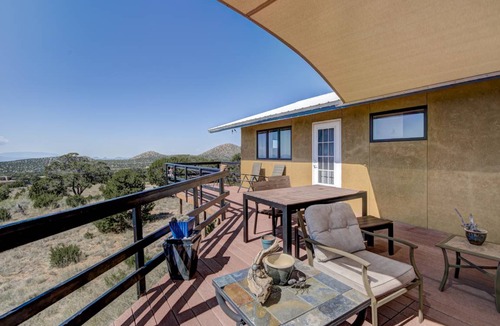 Canoncito House | 265 m² House ∙ 4 bedrooms ∙ 10 guests