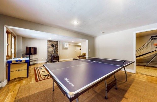 Woodstock House | 279 m² House ∙ 3 bedrooms ∙ 12 guests