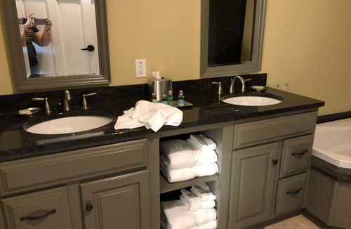 Jeffersonville Resort | 2BR Smugglers Notch Resort—units vary