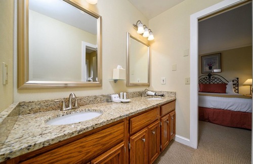 Stowe Area House | 2BR Stoweflake Townhouse with Resort Amenities