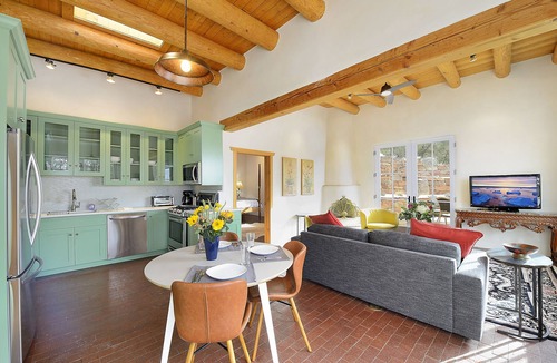 Santa Fe House | 3 Bedroom, 3 Bath Home plus 1 Bedroom, 1 Bath Casita -12 min. to Santa Fe center