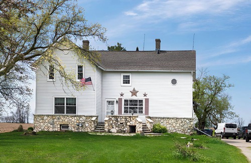 Forest Junction House | 3-Bedroom Home located in Private and Peaceful Location.