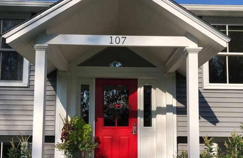 Addison House | 3-bedroom house 20 min. from Middlebury. Amazing decks with Adirondack view.