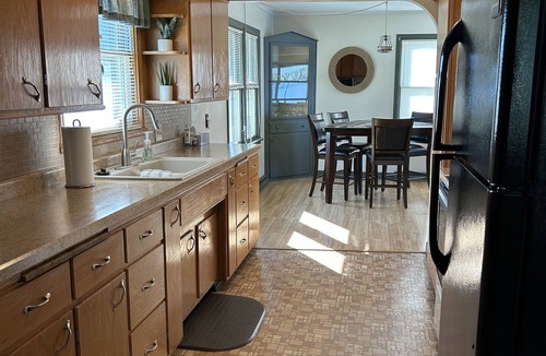 Jim Falls Cabin | 3 Bedroom house on peaceful clear water lake