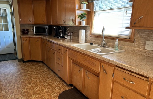 Jim Falls Cabin | 3 Bedroom house on peaceful clear water lake