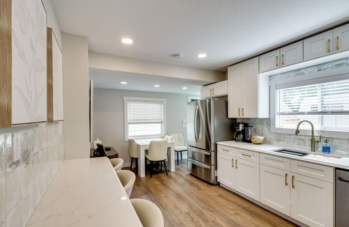 Crosby House | 3 Blocks to Mtn Biking: 'The Cottage' in Crosby