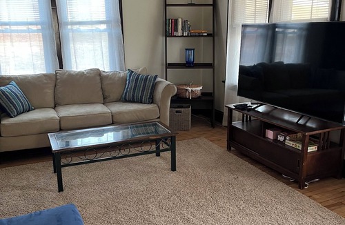 Airport Township House | 3-BR house in serene Bridgeton 10 mile from Airport WiFi AC. Enjoy peaceful stay