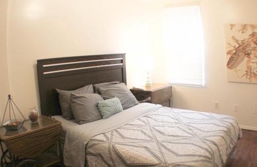 South Side Flats Apartment | 3 BR Southside Loft - Amazing Location