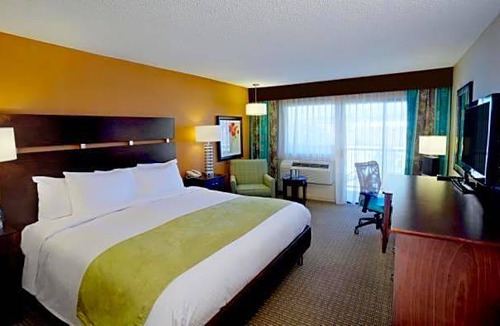 Southside Hotel | 3-Star Hotel ∙ DoubleTree by Hilton Santa Fe