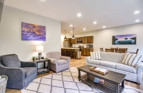 Lake Shore Apartment | 301 m² Apartment ∙ 5 bedrooms ∙ 13 guests