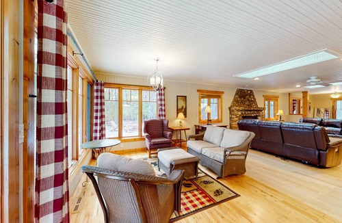 St Germain House | 303 m² House ∙ 6 bedrooms ∙ 12 guests