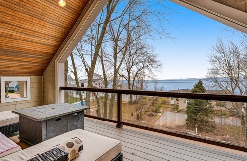 Malletts Bay House | 311 m² House ∙ 3 bedrooms ∙ 8 guests