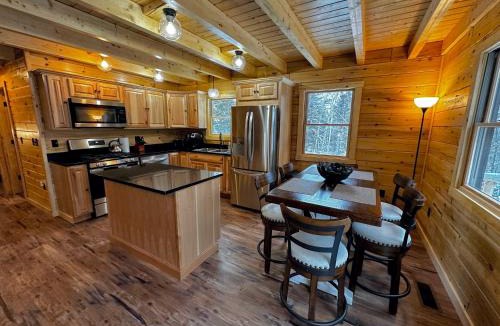Bethlehem House | 31R Brand new log home on quiet side street in Bethlehem, close to Main Street! 20 min to skiing