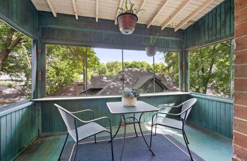 Summit - University Bed & Breakfast | 33 m² Bed and breakfast ∙ 2 bedrooms ∙ 3 guests