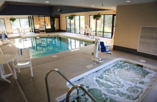 Eau Claire Hotel | 33 m² Hotel ∙ 127 guests