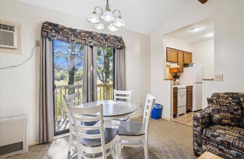West Bridgewater Hotel | 33 m² Hotel ∙ 2 bedrooms ∙ 8 guests