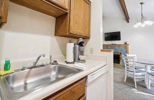 West Bridgewater Hotel | 33 m² Hotel ∙ 2 bedrooms ∙ 8 guests