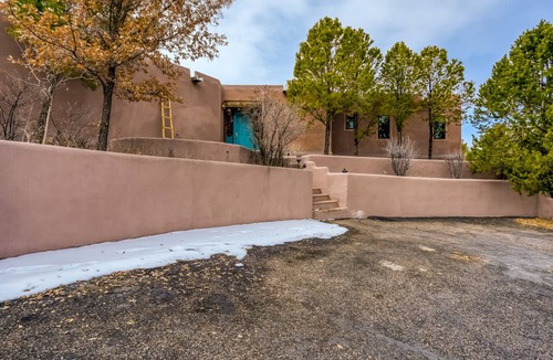 Santa Fe House | 358 m² House ∙ 6 bedrooms ∙ 12 guests