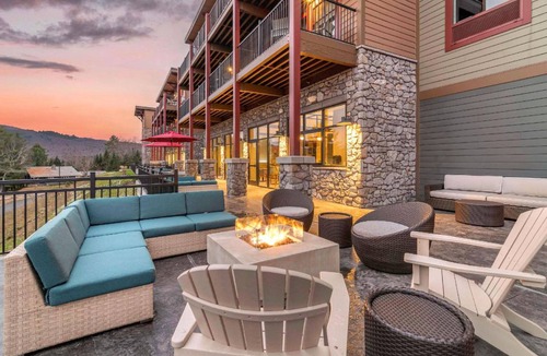 Lake Placid Hotel | 37 m² Hotel ∙ 8 guests
