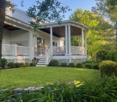 Williston North House | 37 m² Motel ∙ 4 guests