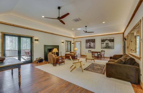 Keene House | 371 m² House ∙ 4 bedrooms ∙ 10 guests