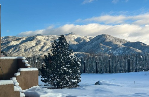 Arroyo Seco House | 372 m² House ∙ 4 bedrooms ∙ 11 guests