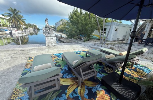 Big Pine Key House | 3bd/2.5 bath comfortable home with large dock located on a direct access canal!
