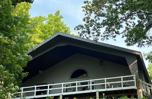 Sturgeon Lake House | 3br 2ba lake front escape + hot tub, near ATV and snowmobile trails