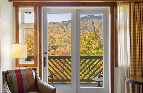 Stowe Area Apartment | 3rd Floor Studio @ The Lodge at Spruce Peak