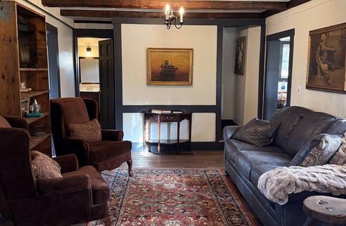 East Haven Other | 4-bedroom farmhouse near Burke Mtn and Kingdom Trails with WiFi