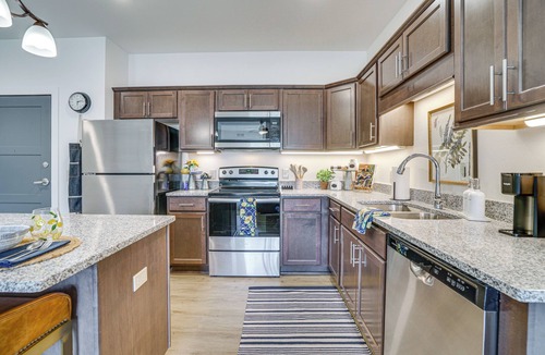 Blaine Apartment | 4 Mi to National Sports Center: Apt in Blaine